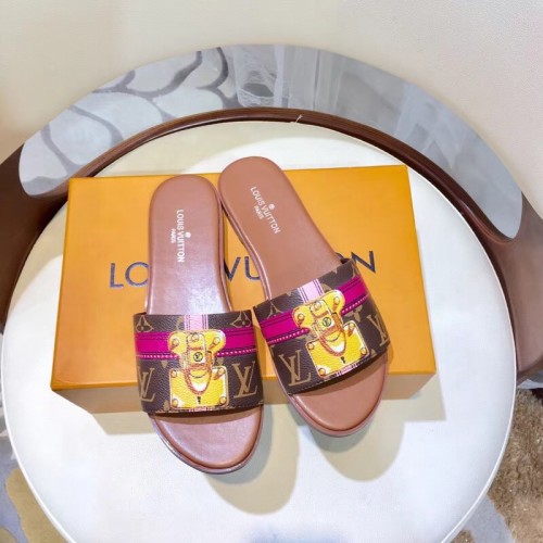 Louis Vuitton Flat 012